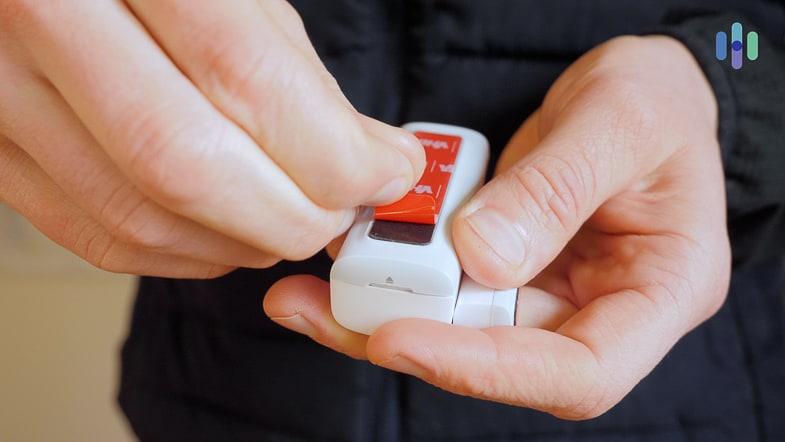 Installing the eufy Window Sensor Installing the eufy Window Sensor