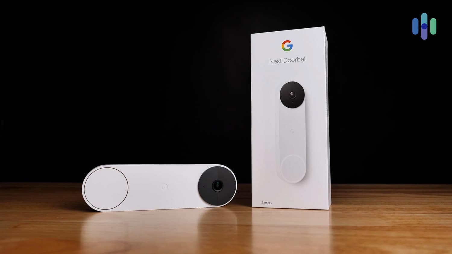 Nest Doorbell (battery) and box Nest Doorbell (battery) and box