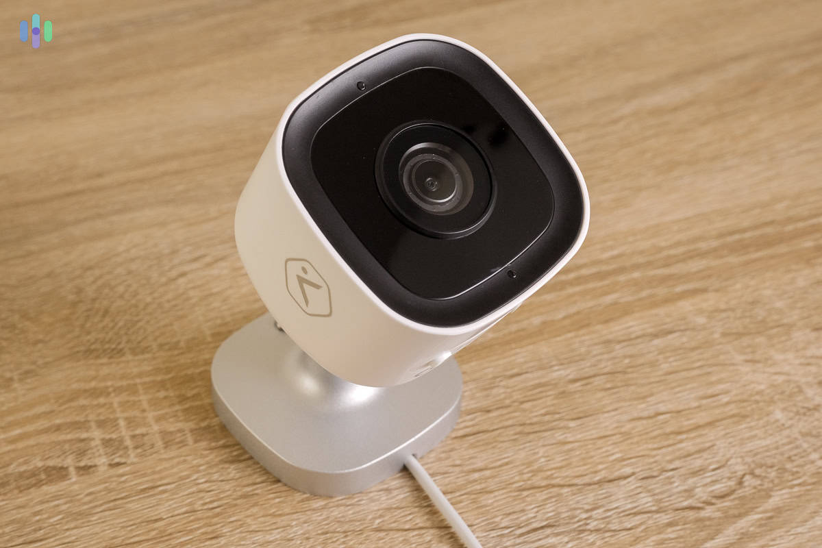 Frontpoint outdoor camera Frontpoint outdoor camera